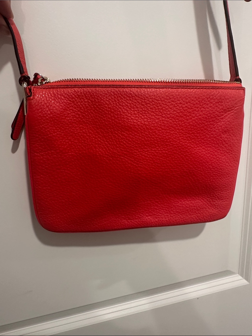 Kate Spade CORAL Leather Crossbody Bag - Picture 3 of 7